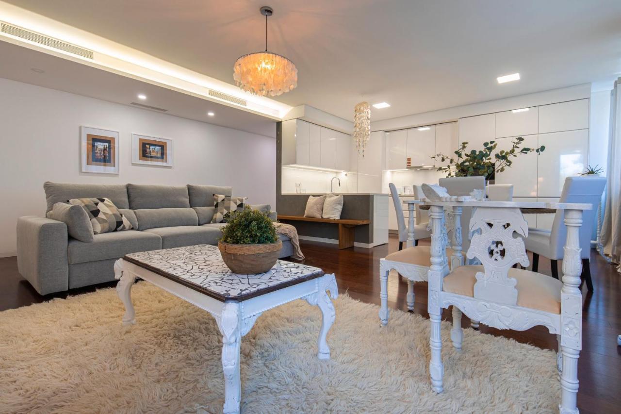 Touch Of Class 2Bdr Apartment By Lovelystay Cascais Kültér fotó